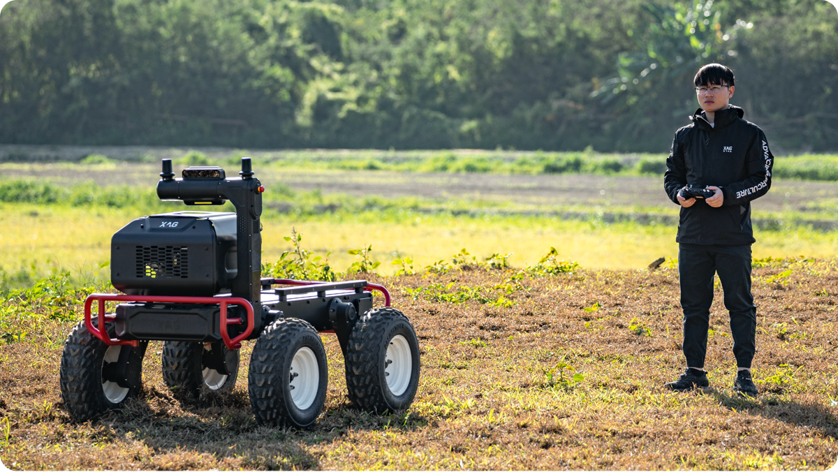 XAG R150 UGV Sprayer (39gal /150L)