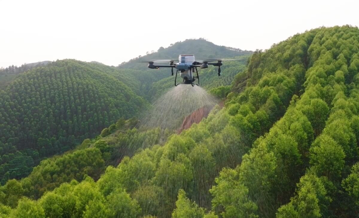 DJI Agras T25 (5.2 gal / 20L)